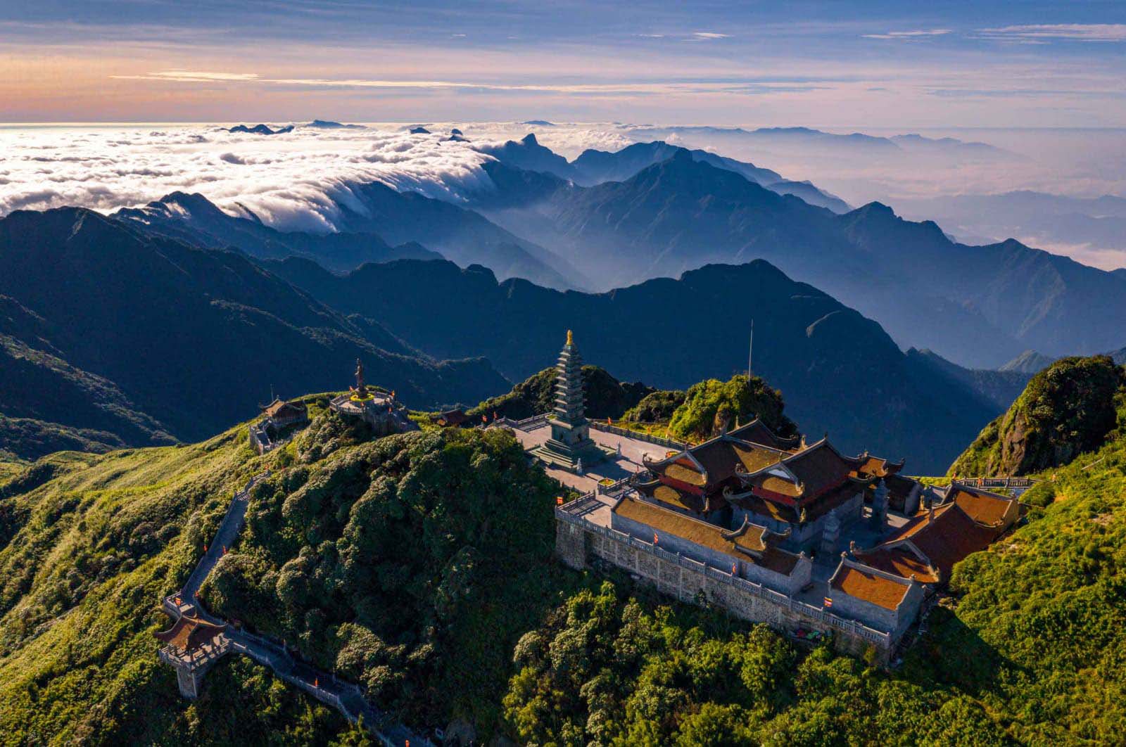 Fansipan Mountain vietnam